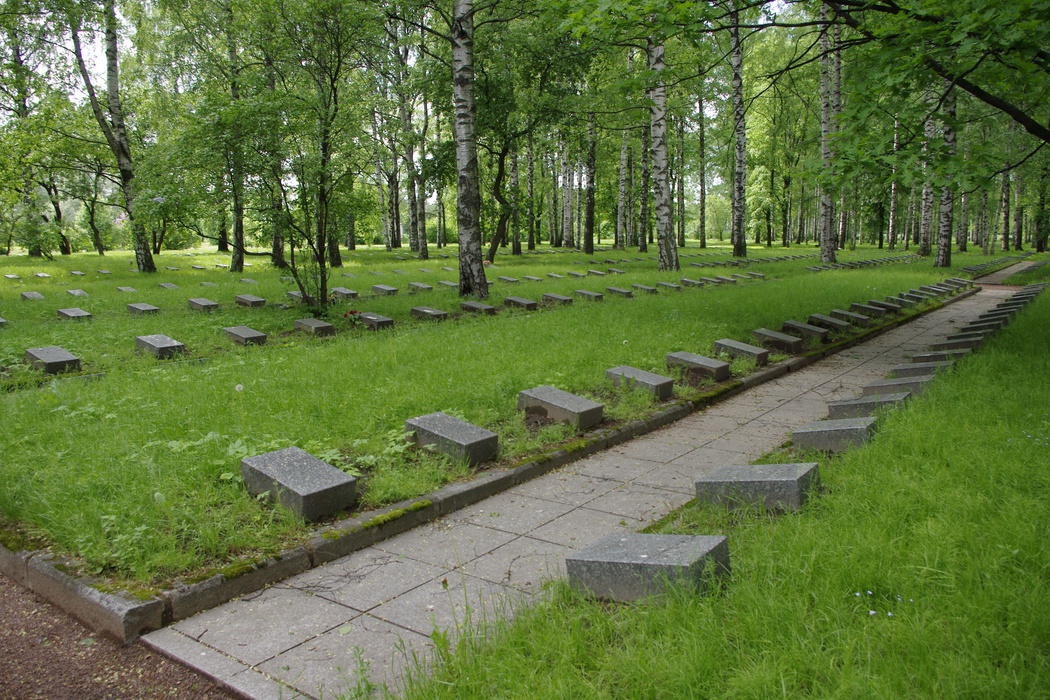Пискаревское мемориальное кладбище в санкт петербурге