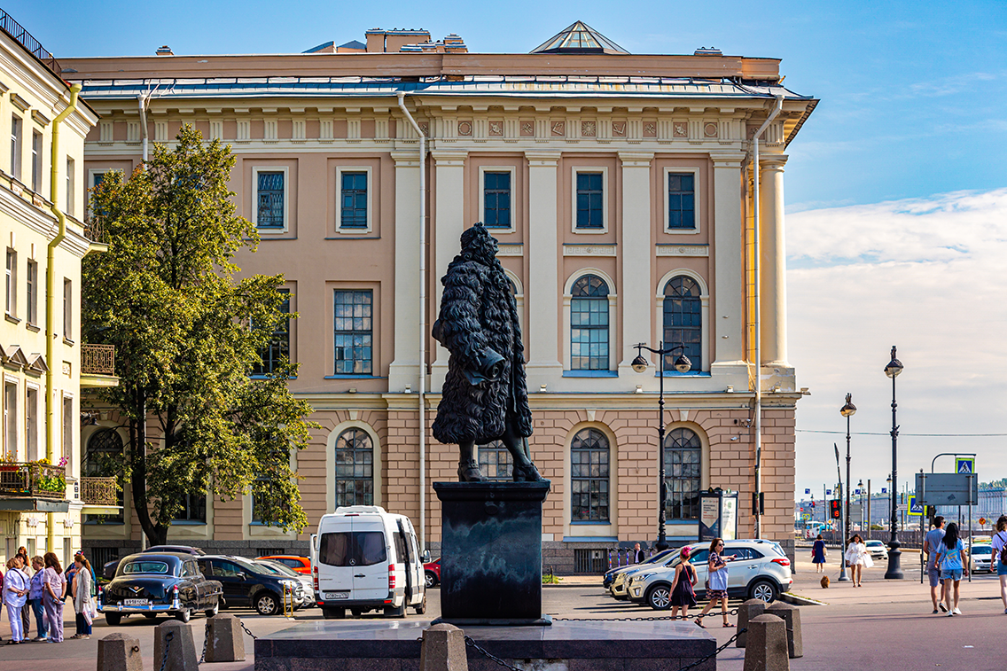 Trezini monument