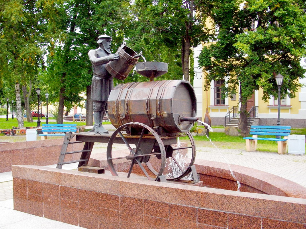 Памятник водовозу, Кронштадт