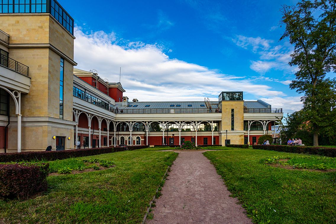 Izmailovsky garden