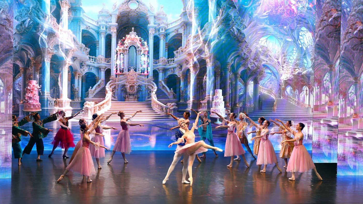Современный Щелкунчик в Петербурге: классика в новом визуальном прочтении