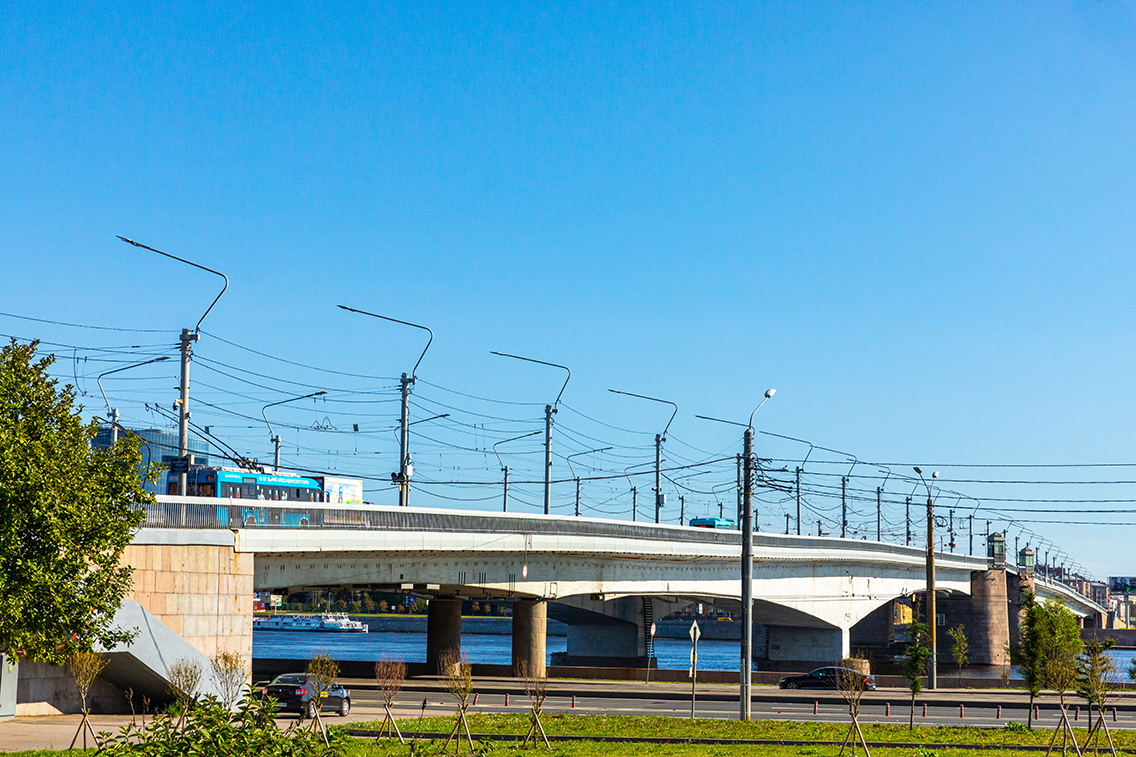 Alexander Nevsky Bridge