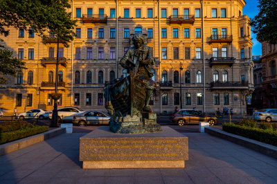 Памятники Петру I в Петербурге