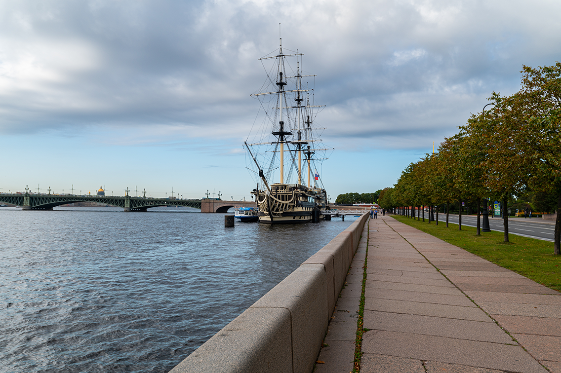 Petrovskaya embankment