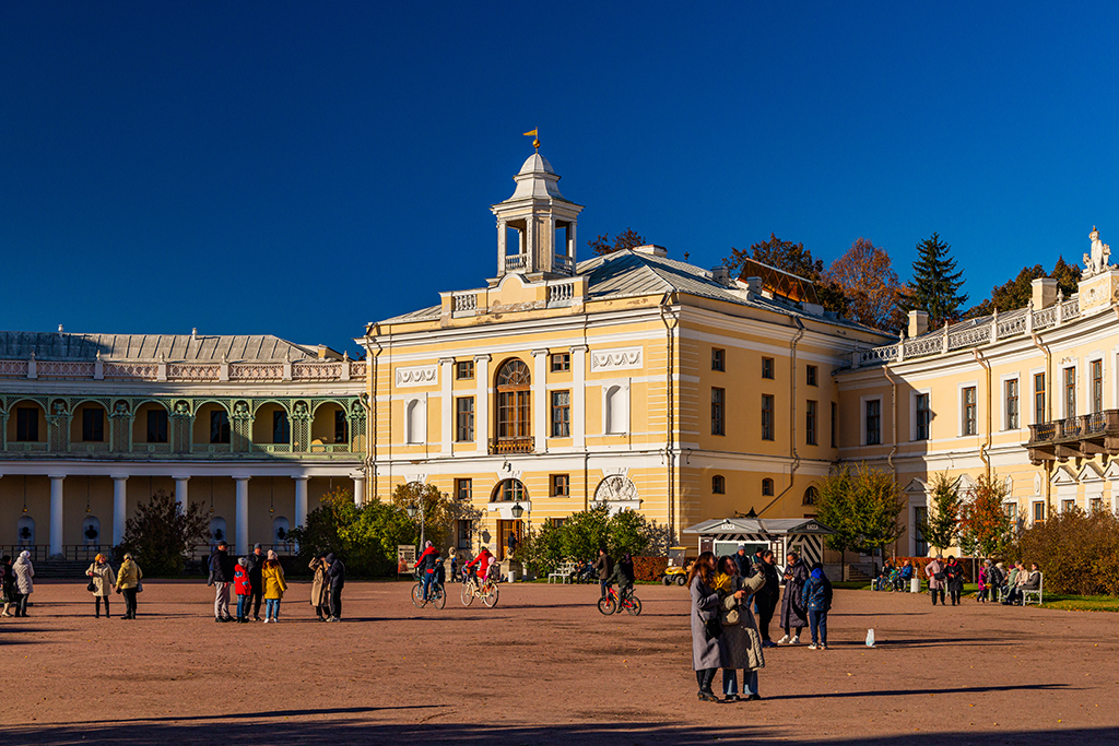 Pavlovsk palace