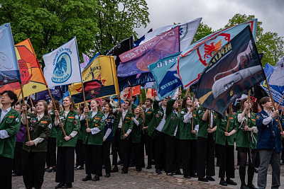 Линейка открытия молодежной патриотической акции «Невский десант»