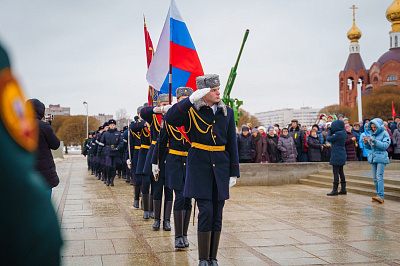 Торжественно-траурная церемония возложения цветов, посвященная 82-й годовщине полного освобождения Ленинграда от фашистской блокады