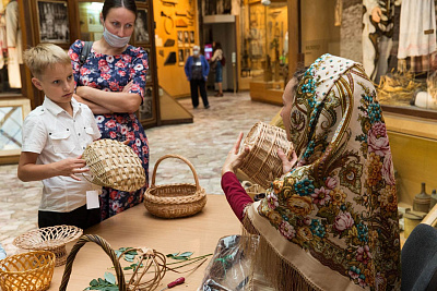 Программа «Щедрая пора: Каникулы в Российском этнографическом музее» 2026