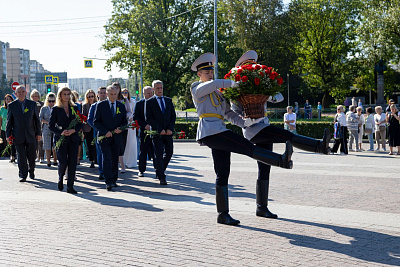 Торжественно-траурная церемония возложения цветов, посвященная Дню памяти жертв блокады