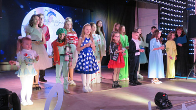 День матери XXI Фестиваль молодых исполнителей эстрадной песни «Новая версия»