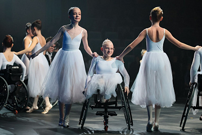 Фестиваль танцев на колясках «Адмиралтейское танго» 2026